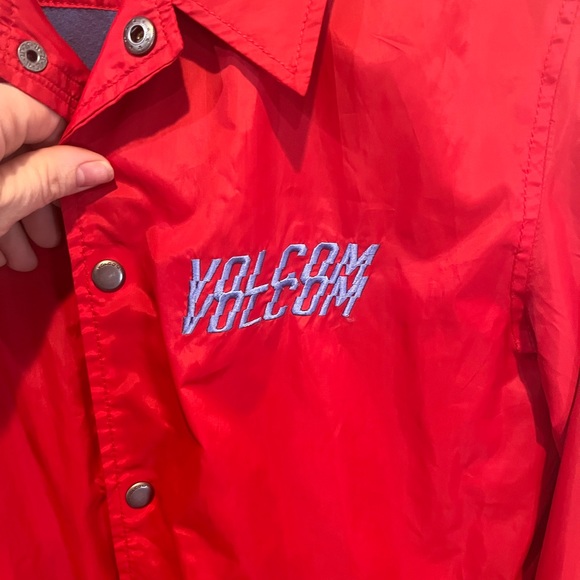 Volcom Coaches Jacket Red Size M snap button water resistant - Picture 2 of 9